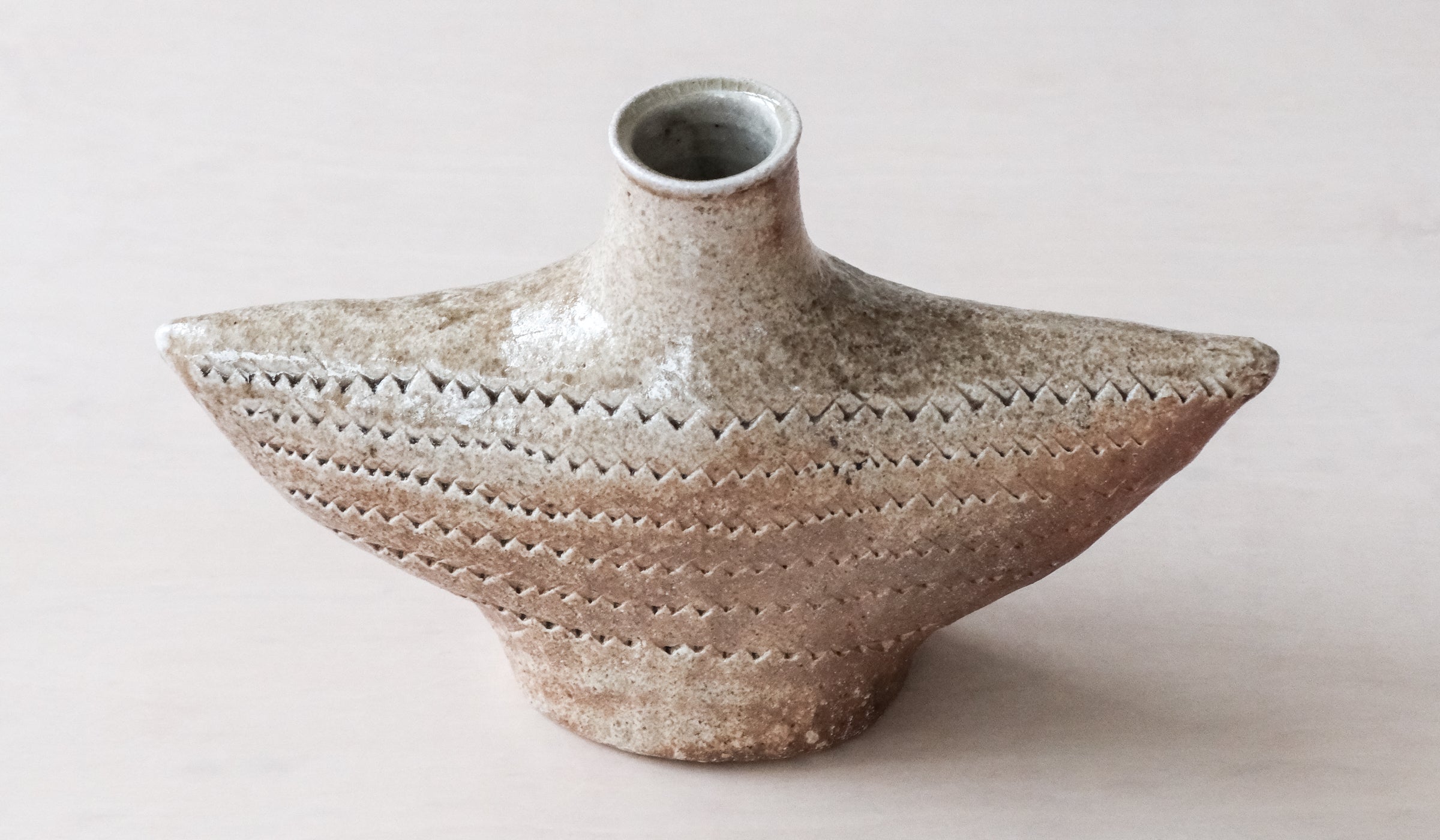 Clean Ceramic Interior Decorative Vessel