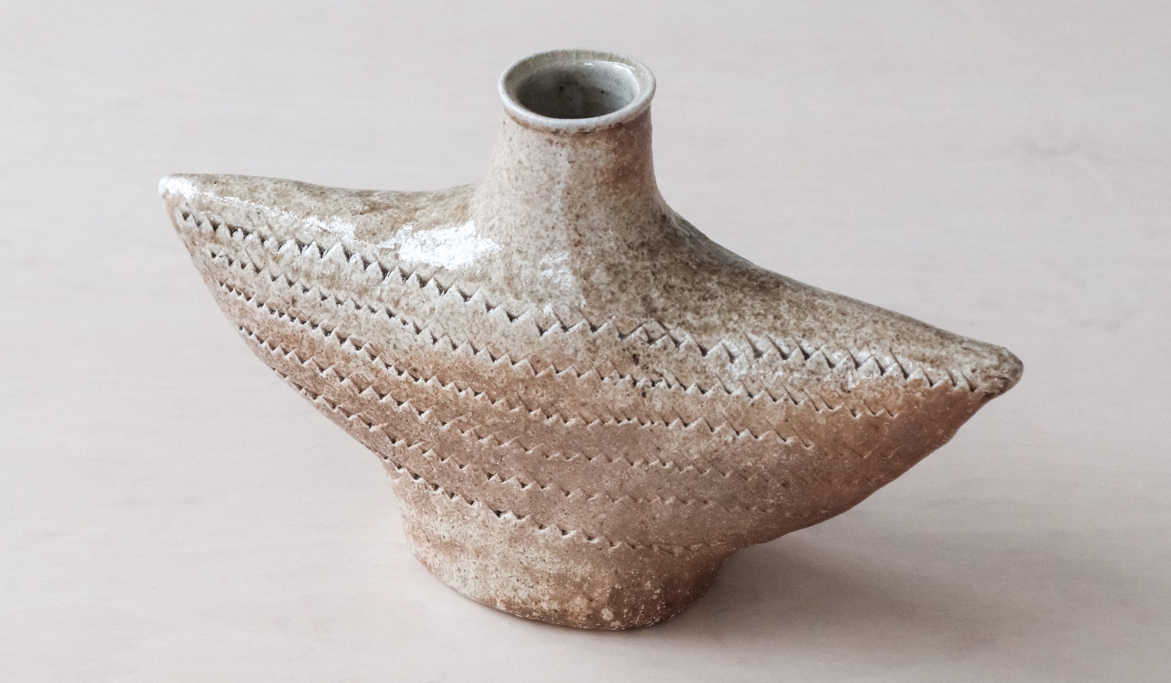 Clean Ceramic Interior Decorative Vessel