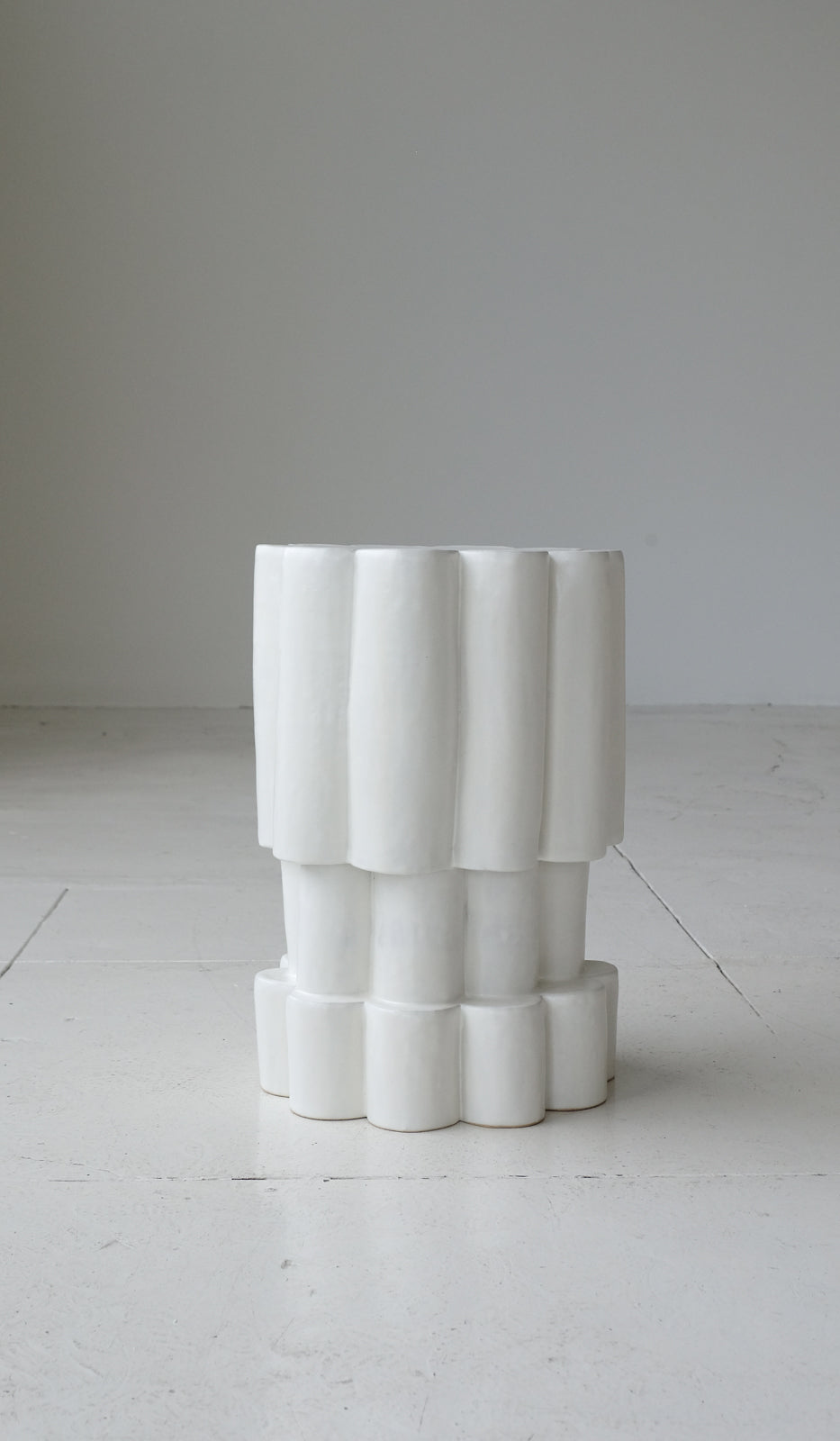 Smooth Ceramic Accent Side Table